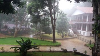 Akimomi Pyin Oo Lwin