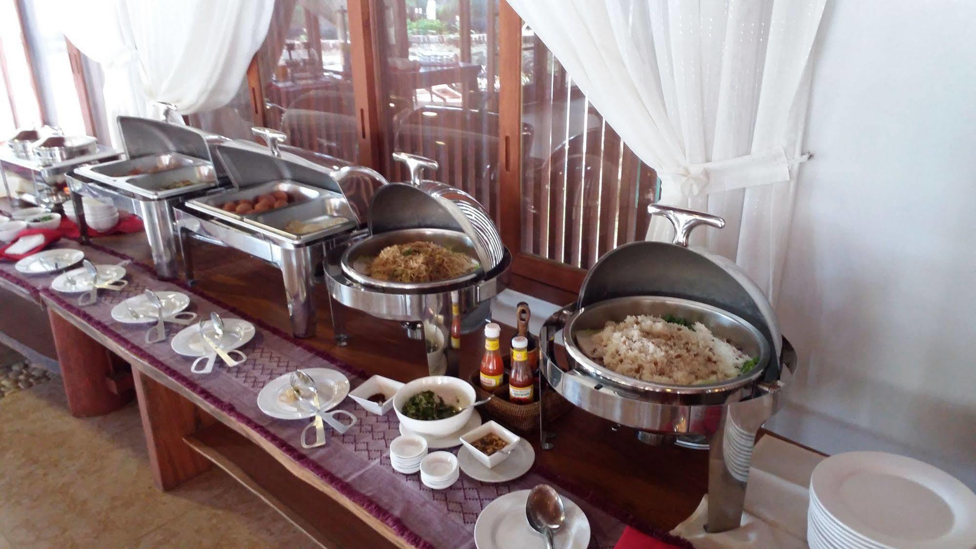Akimomi Pyin Oo Lwin